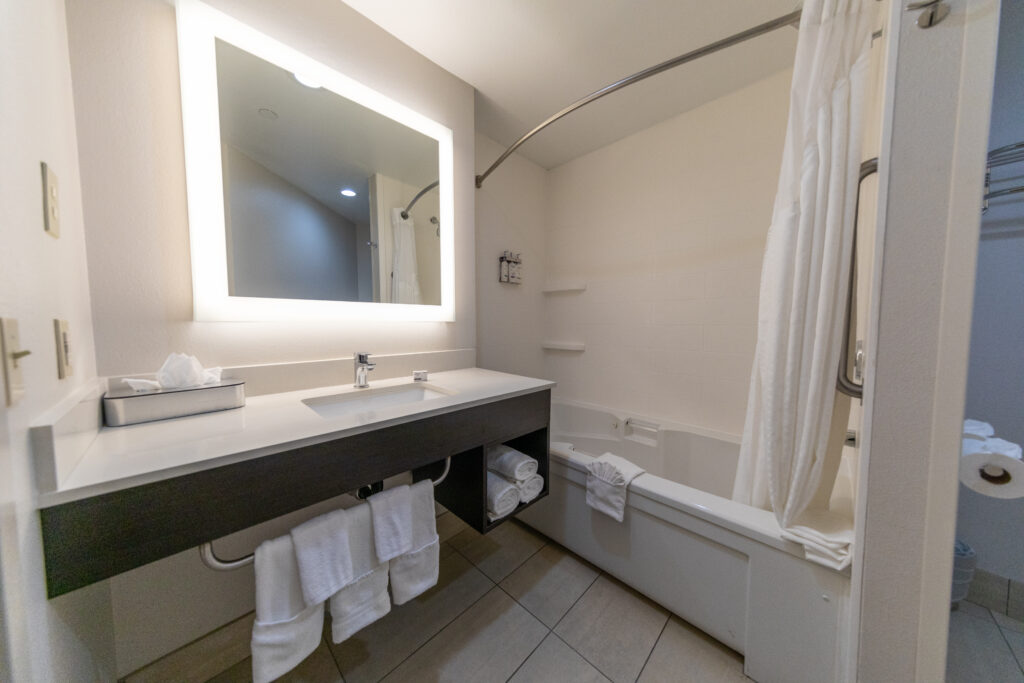 Holiday_Inn_Express-30