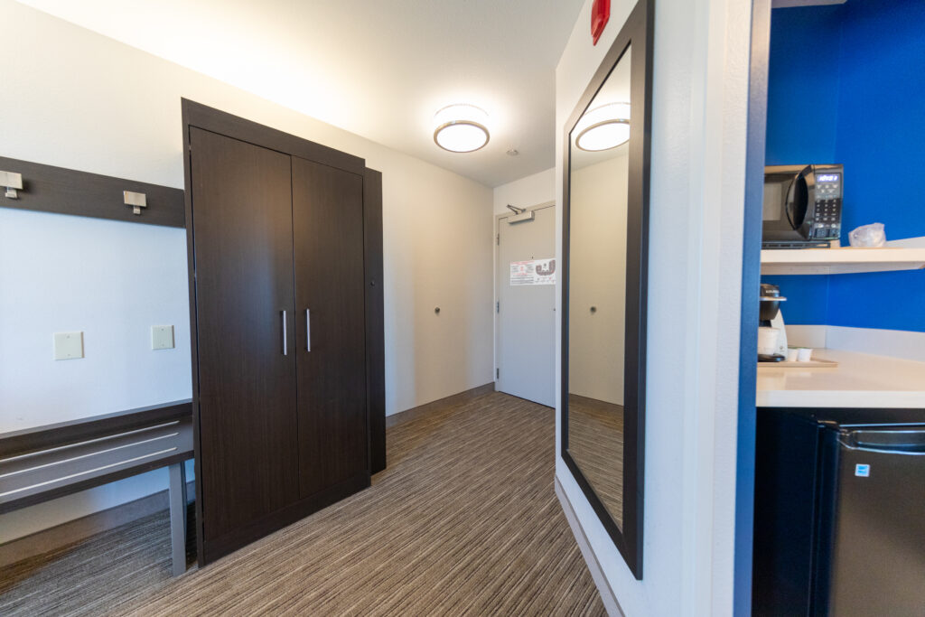 Holiday_Inn_Express-32