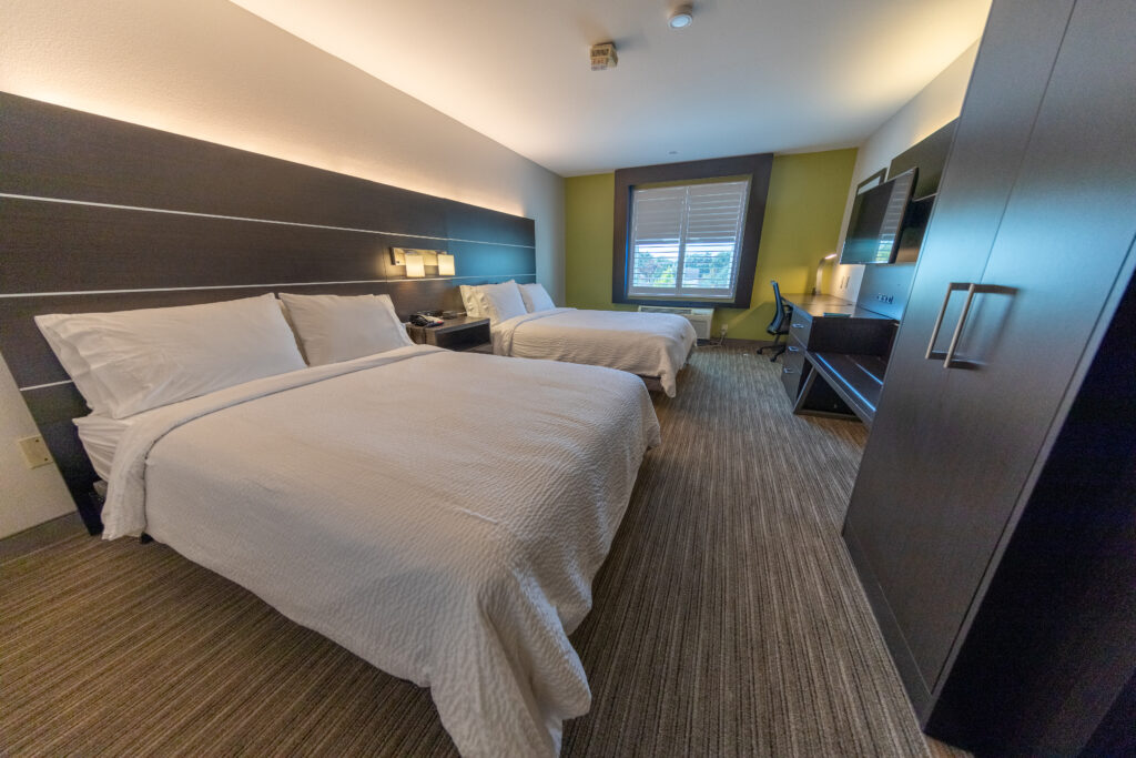 Holiday_Inn_Express-37